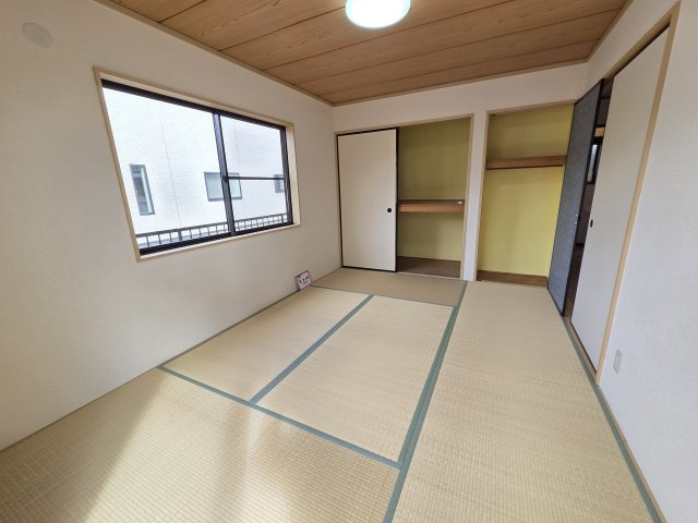 1階6畳の和室です