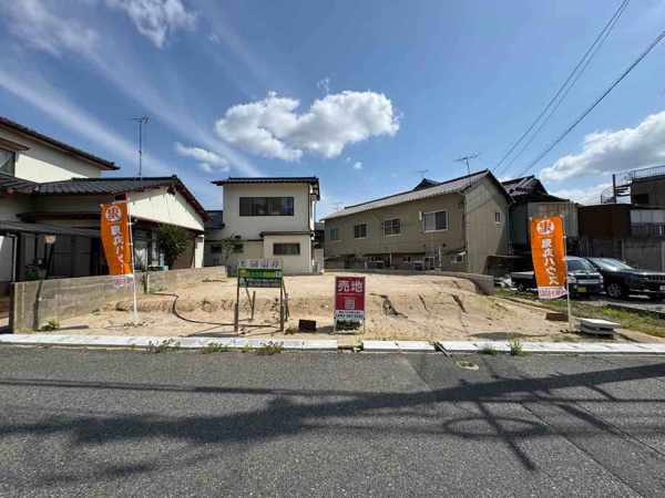 【竹末一丁目（2期）の前面道路含む現地写真】