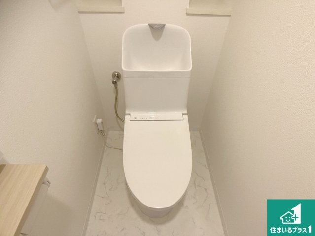 1・2階の2ヶ所にあるので、朝の忙しい時間の順番待ちもなく、深夜の利用にも大変便利です。