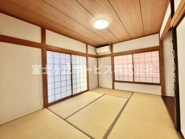 1Fの和室です