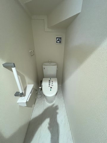 1階温水シャワートイレ