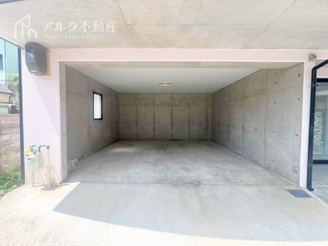 ビルトインガレージ