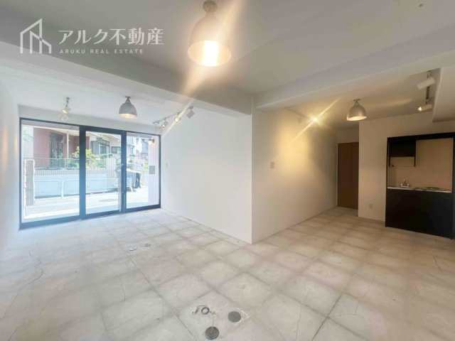 1階店舗部分です
