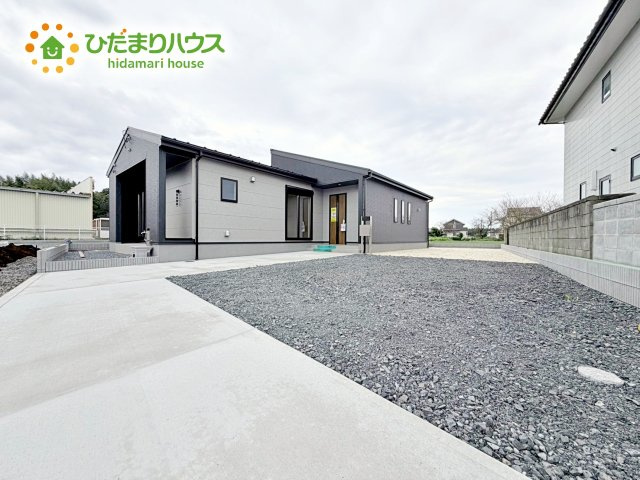 マイホームなら駐車場代がかかりません。しかも、自宅の駐車場で洗車が出来ます！今までコイン洗車に行っていた手間も省けて、節約にも繋がります(^^♪
