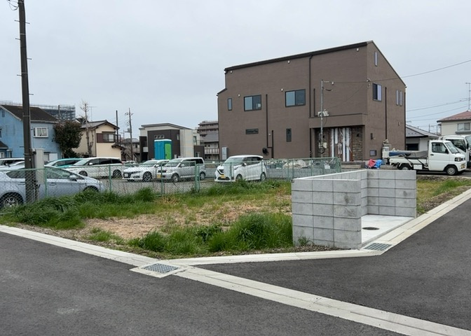 ハザードマップは自然災害による被害を予測し、その被害範囲を地図上で表したものです。近年特に災害が多くなっていますので、事前に調査すると安心できます。ハザードマップは国交省のホームページをご覧ください。