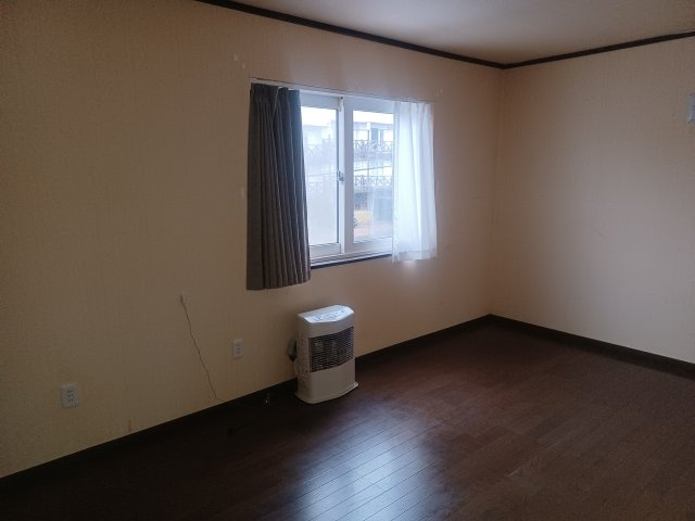 明るい洋室です