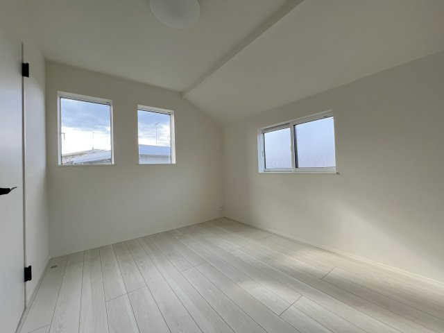 【洋室3】5.25帖