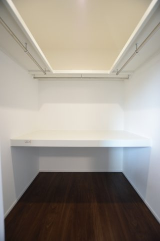 メインベッドルームの収納スペース　※施工イメージとなります。