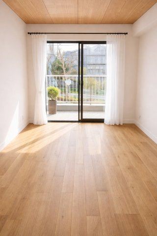 南西の洋室は明るくて、風通しも良好です。リフォーム後のイメージです。