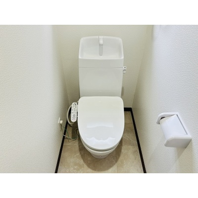 快適性を高めるウォシュレットトイレ付き！