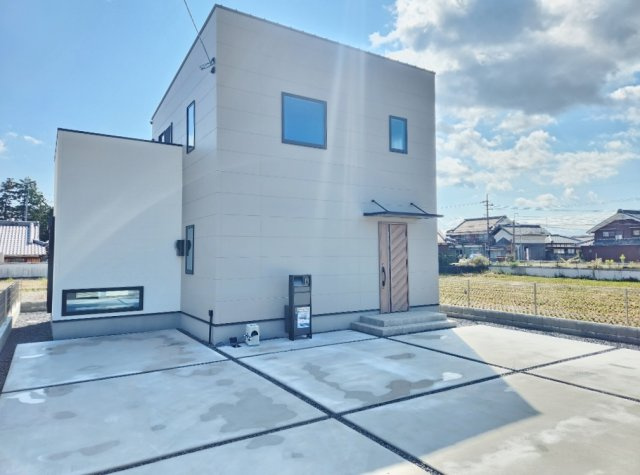 外観：325000099400