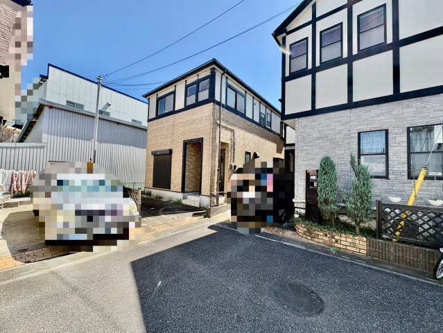 4LDK・WIC、収納豊富で住空間すっきり！2026年11月リフォーム完了予定(水回り、クロス、外壁塗装、等)！