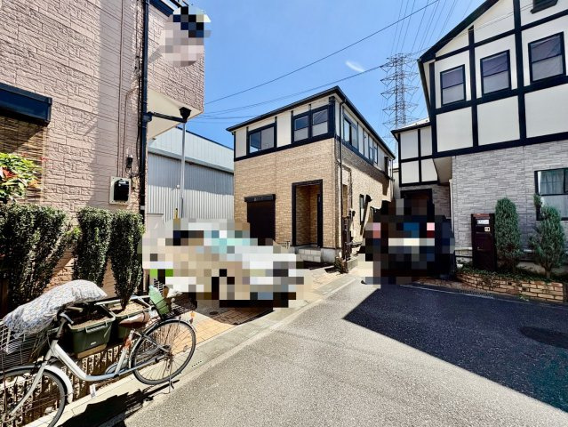 4LDK・WIC、収納豊富で住空間すっきり！2026年11月リフォーム完了予定(水回り、クロス、外壁塗装、等)！