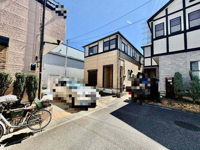 4LDK・WIC、収納豊富で住空間すっきり！2026年11月リフォーム完了予定(水回り、クロス、外壁塗装、等)！