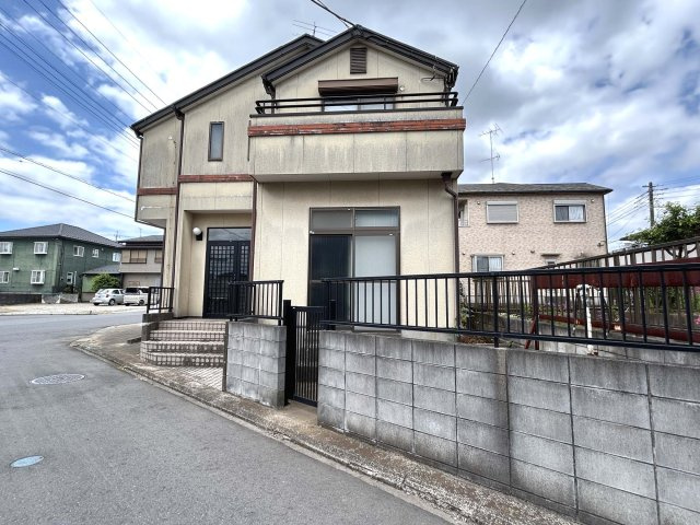 開放的な角地の住宅です