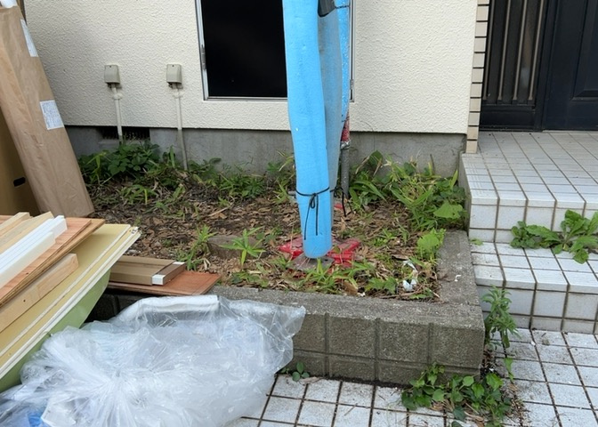 庭があることでガーデニングや家庭菜園はもちろん、こどもの遊び場やペットを放して遊ぶことができます。また、家の周囲に余裕があるということです。隣地との間があれば、十分な日当たりと、風通しが確保できます。