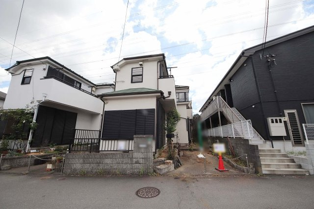 小中学校まで徒歩10分圏内、お子様の通学も安心ですね