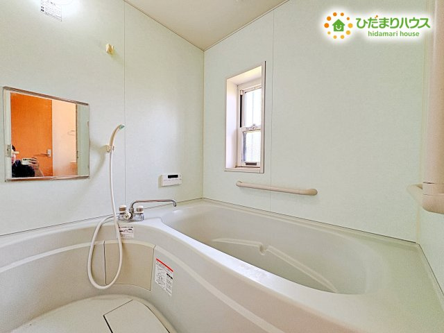 疲れが癒せる大きなバスタブ♪帰りが遅いご家族の方も気持ちよく入浴頂ける追焚き機能など設備も整っております！