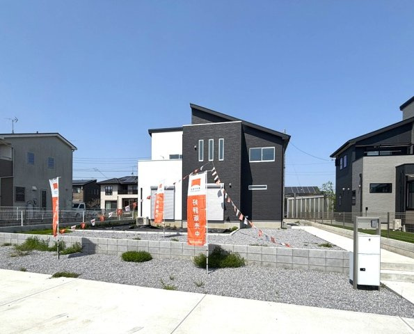 外観：311002096969