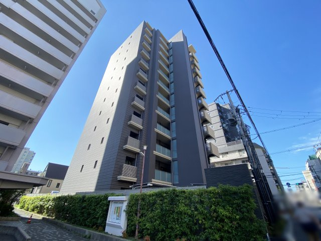 外観：327002680980