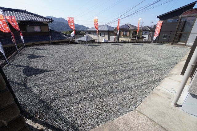 ちょっとした家庭菜園やBBQなどが楽しめるスペースがあります♪