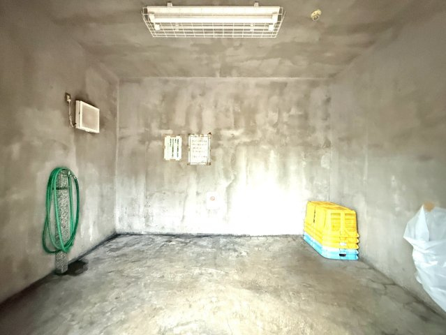 ゴミ置き場