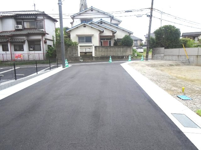 前面道路含む現地写真