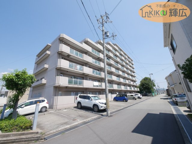 外観：328000601464