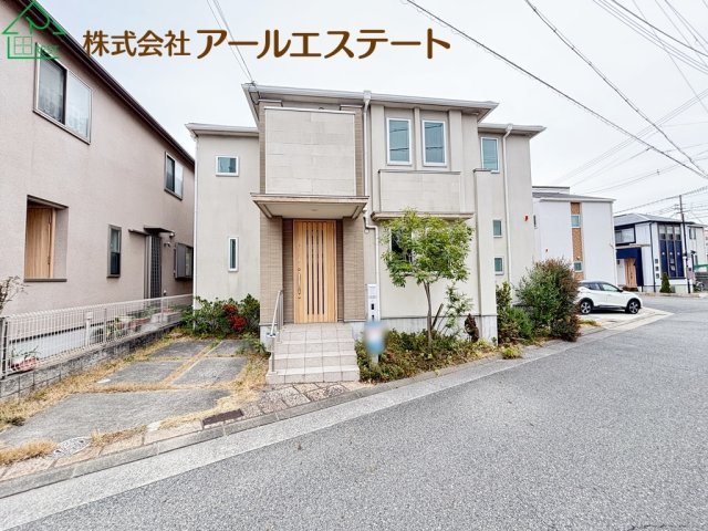 外観：328000619042