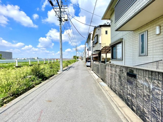 前面道路幅員約4.5m