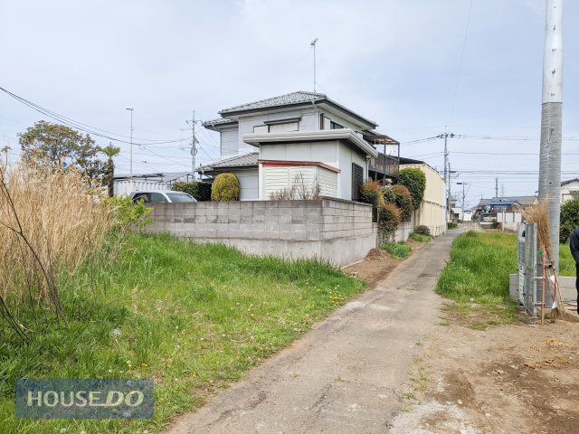 【前面道路】道の広さ・日当たりなど、ご確認ください。