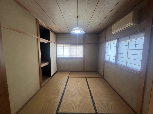 2階和室　西