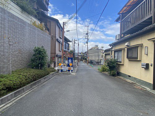 前面道路含む現地写真