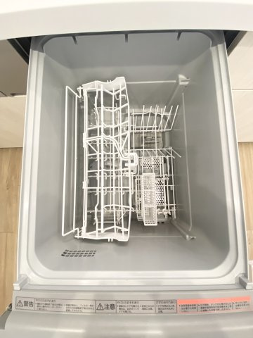 食洗機付きのキッチンで、家事も楽々♪