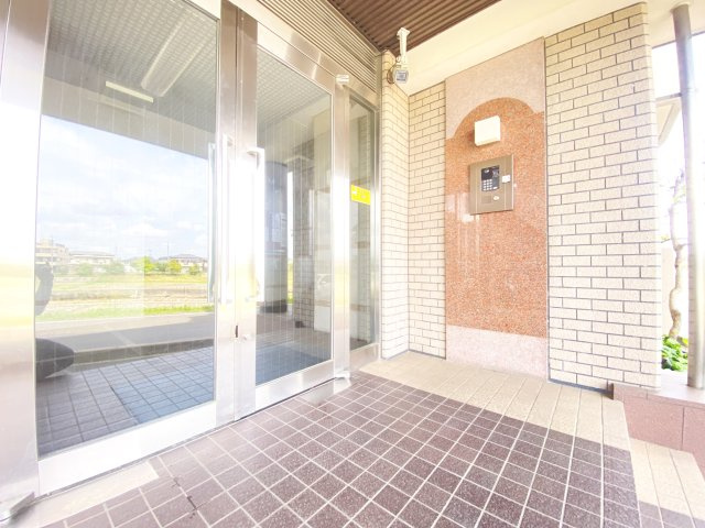 オートロック付きなので安心です♪
