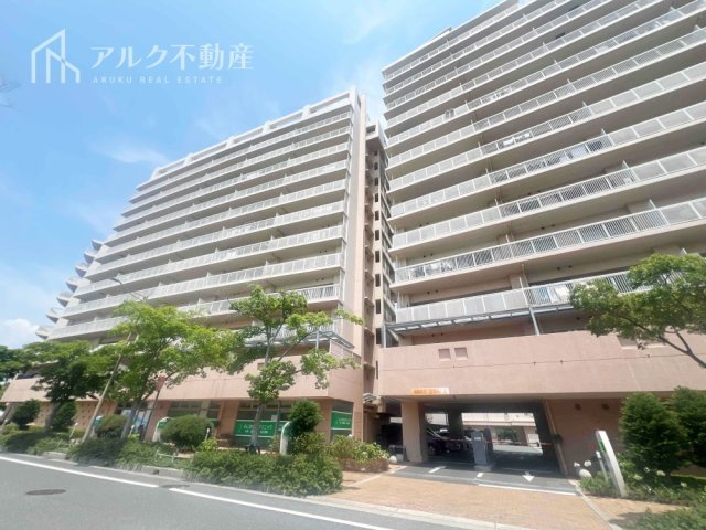 外観：328000661036