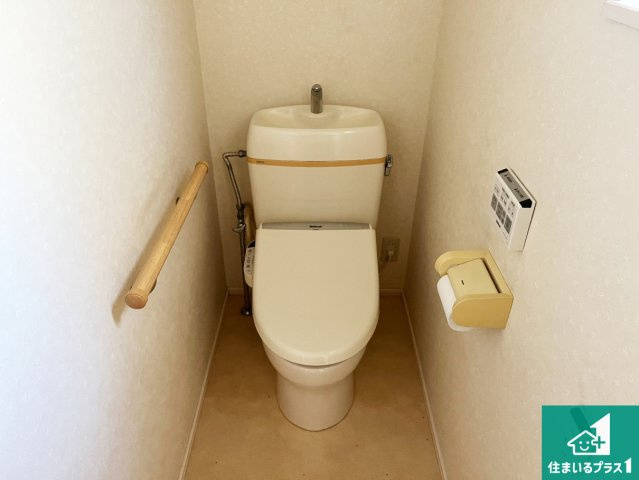 1・2階の2ヶ所にあるので、朝の忙しい時間の順番待ちもなく、深夜の利用にも大変便利です。