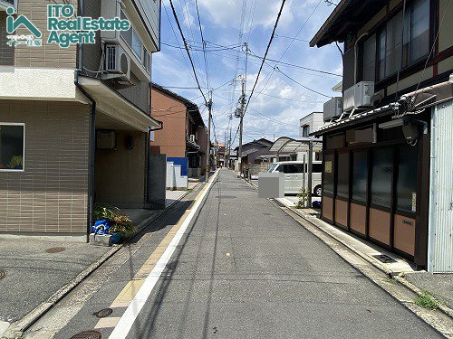 前面道路含む現地写真