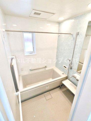 1日の疲れを取り心身を癒すことができる住まいの中のリラクゼーション空間。