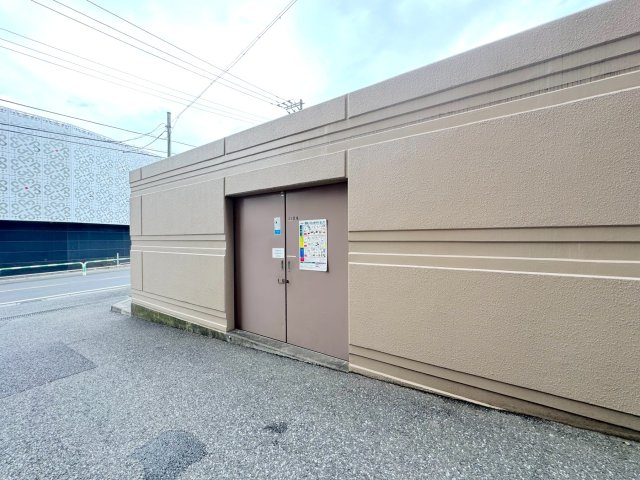 ゴミ置き場