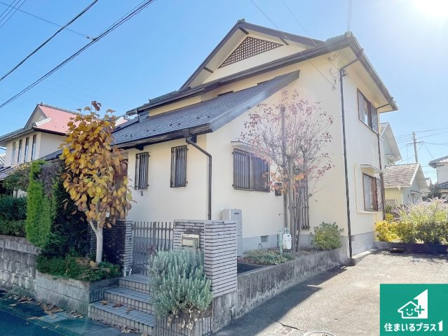 周辺は落ち着いた街並みの住宅地！子育てがしやすい住環境です！気になることがありましたら、お気軽にお問い合わせください！　