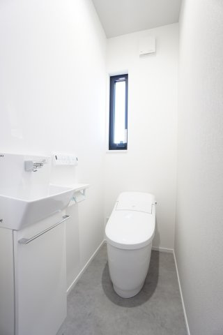 落ち着いたトイレです