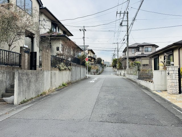 ～北東側6ｍ道路に面しています～
