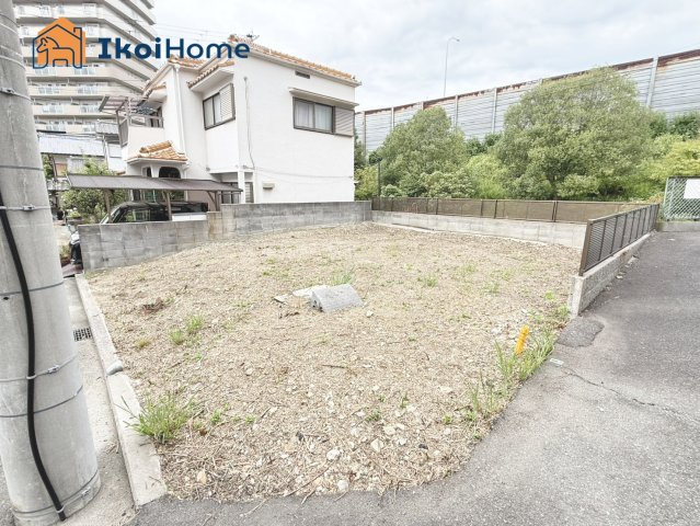 ●年中無休：当日予約可●角地で約25坪ございますので、建物はお好きな間取りで建築ができます！