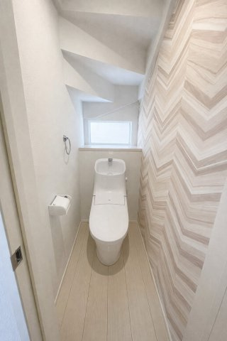 清潔感のあるトイレです