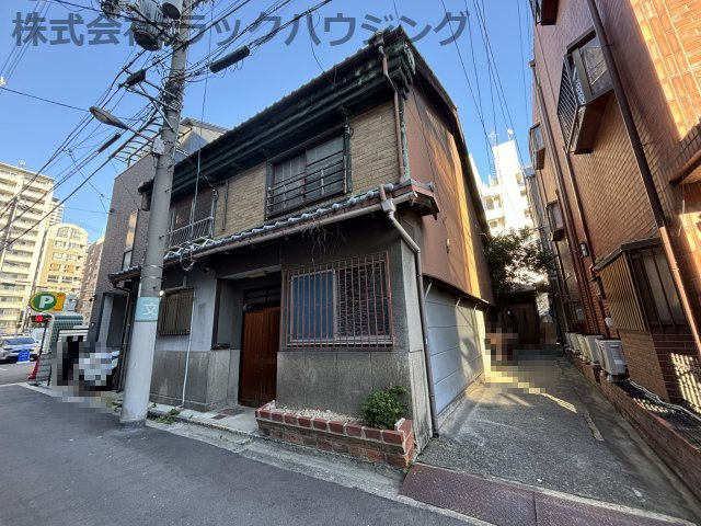 外観：327002992429