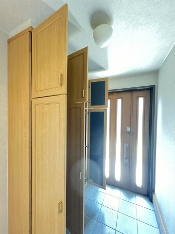 大容量収納できるシューズボックス