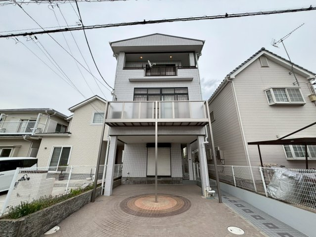 外観：311002363019