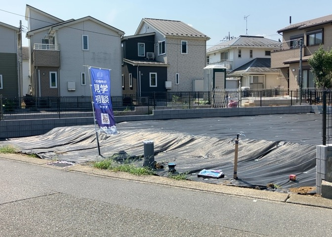 家を建てる前提で土地を探している場合、地盤の丈夫さは譲れない条件の一つです。地盤が脆弱だと追加工事が必要となります。また、過去に地盤沈下や液状化現象を起こした土地は、できるだけ避けた方がいいでしょう。