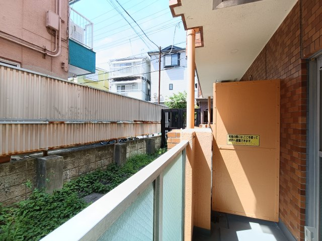 【バルコニー】